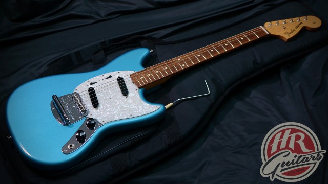 Fender Mustang Vintera , Meksyk 2022