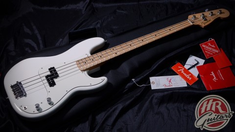 Fender PRECISON Player Polar White, Meksyk 2021
